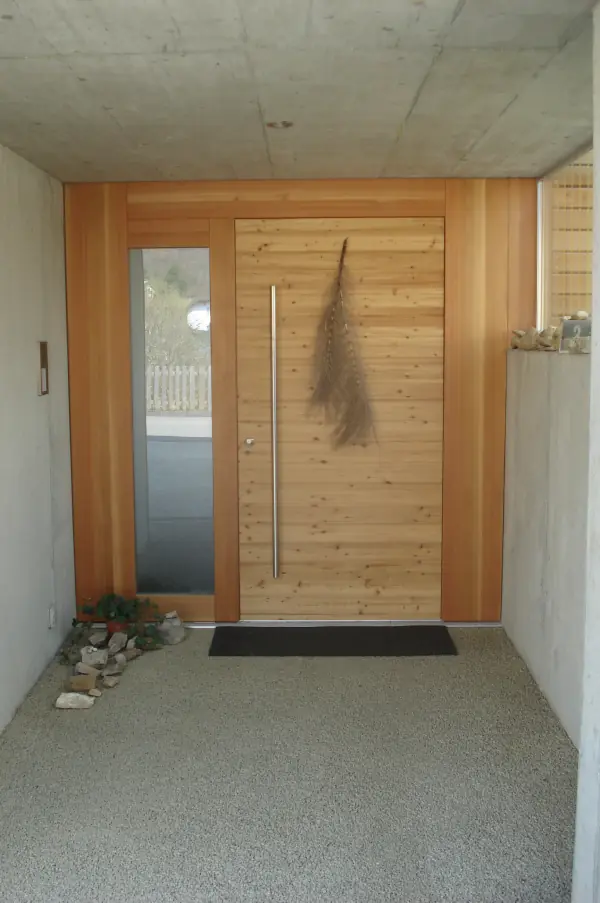 Haustüre Holz modern
